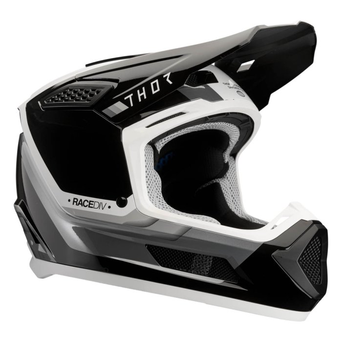 FLEET DEFY BK/WH