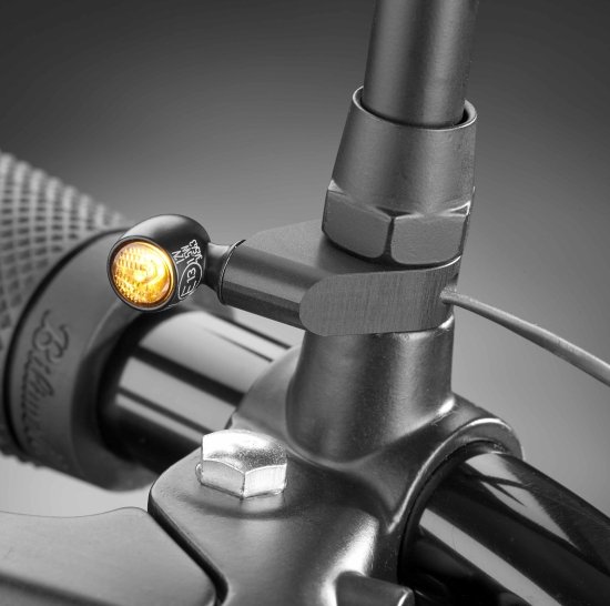 Variable mounting adaptor M6