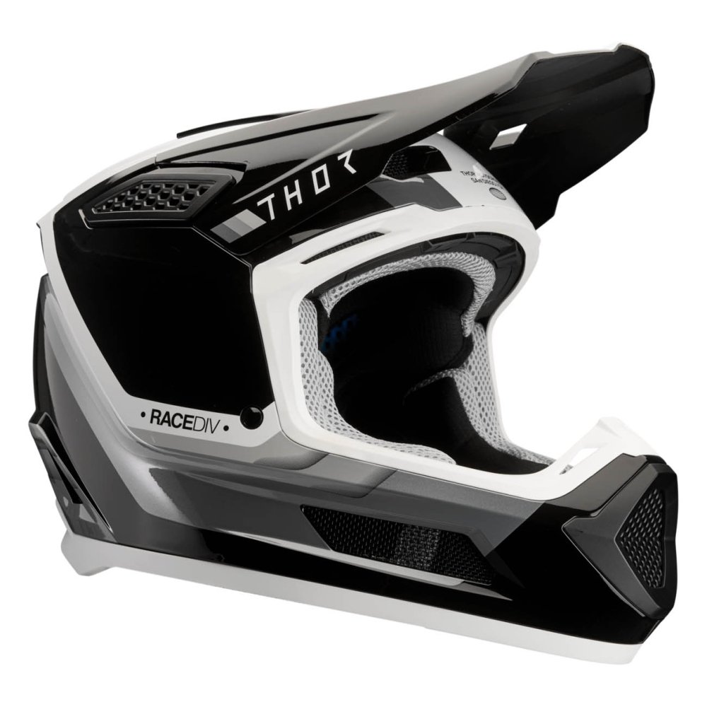 FLEET DEFY BK/WH