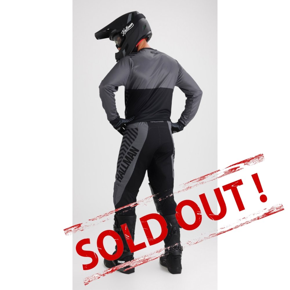 Differ slice Charcoal Black