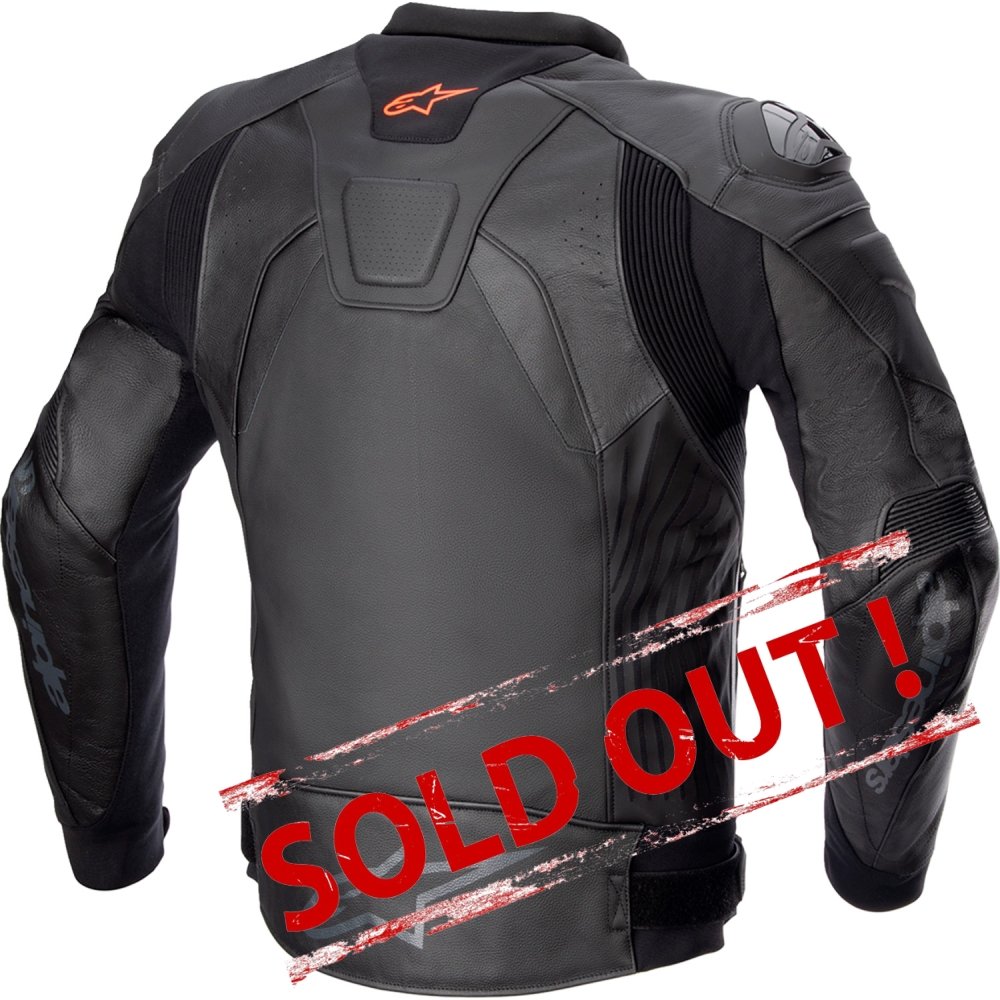 GP Plus R v4 Leather Black