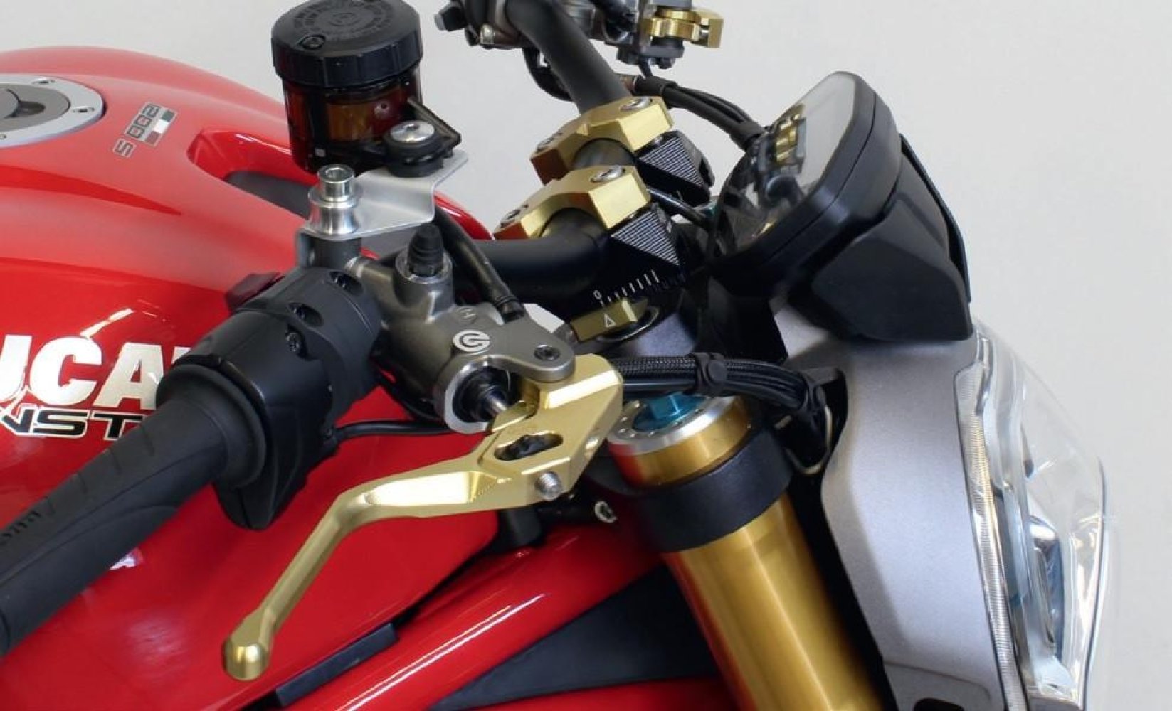 Регулируемые Стойки Руля