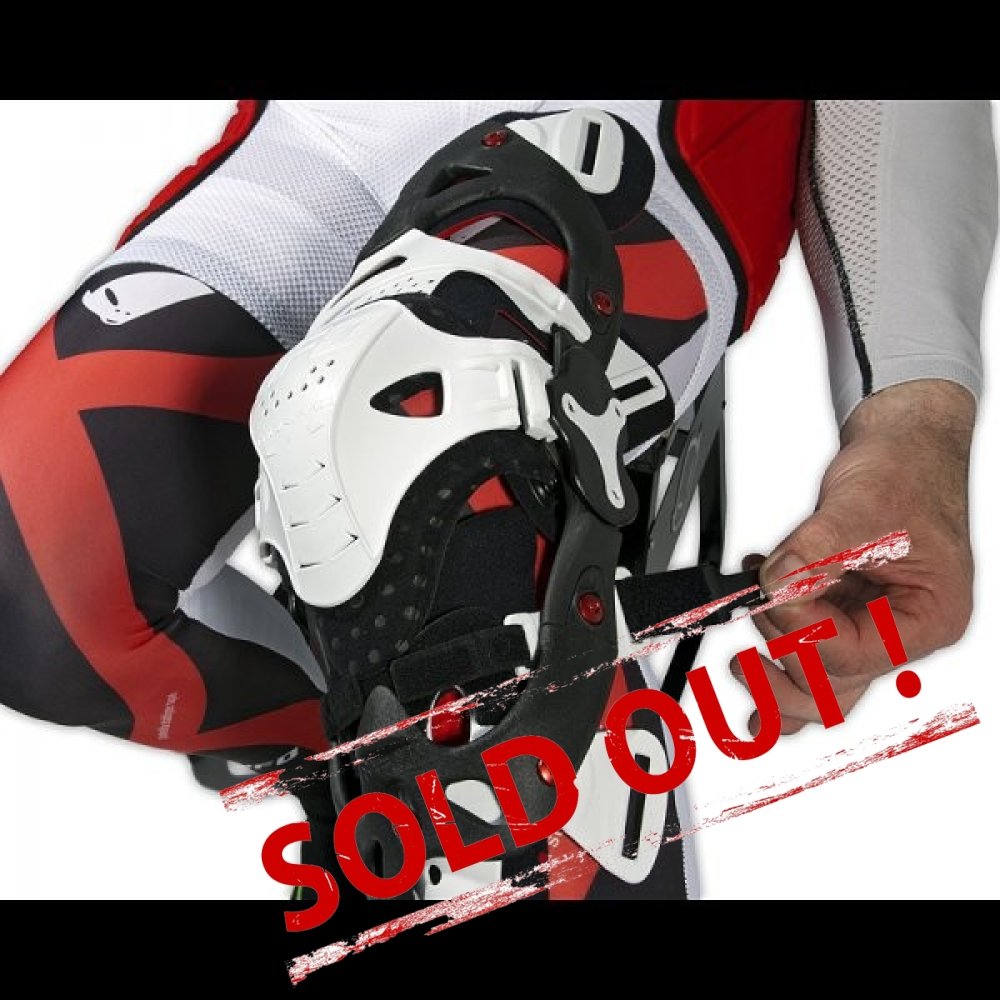 Наколенники UFO MORPHO-FIT