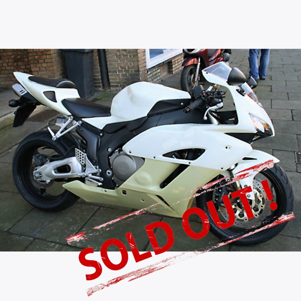 Стандартный пластик для спортбайка