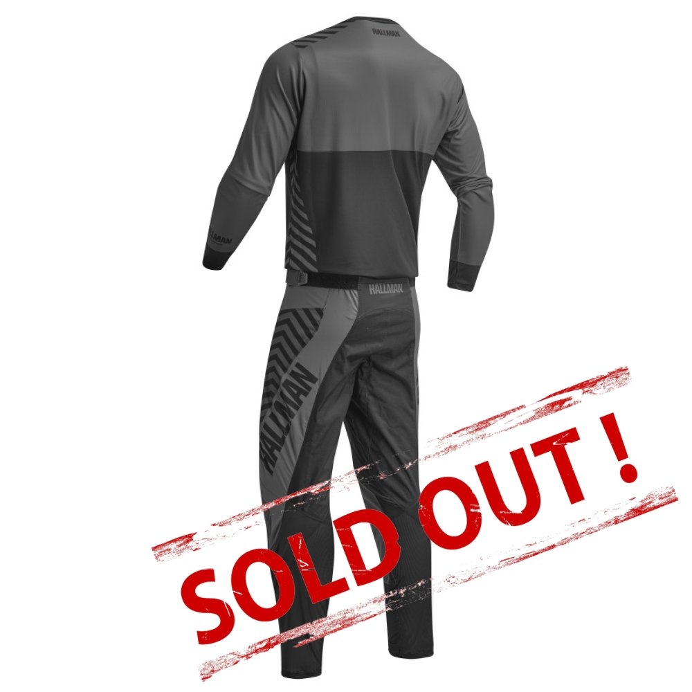 Differ slice Charcoal Black